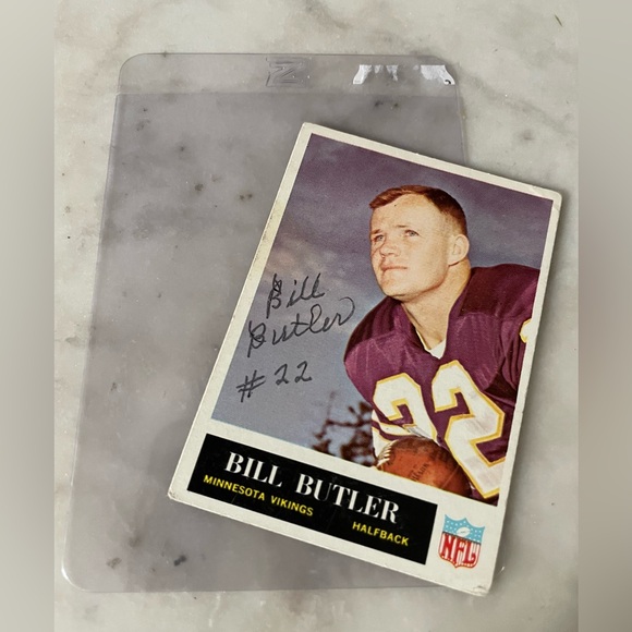 SIGNED BILL BUTLER 1965 PHILADELPHIA FOOTBALL CARD AUTOGRAPHED - VIKINGS - Picture 1 of 5